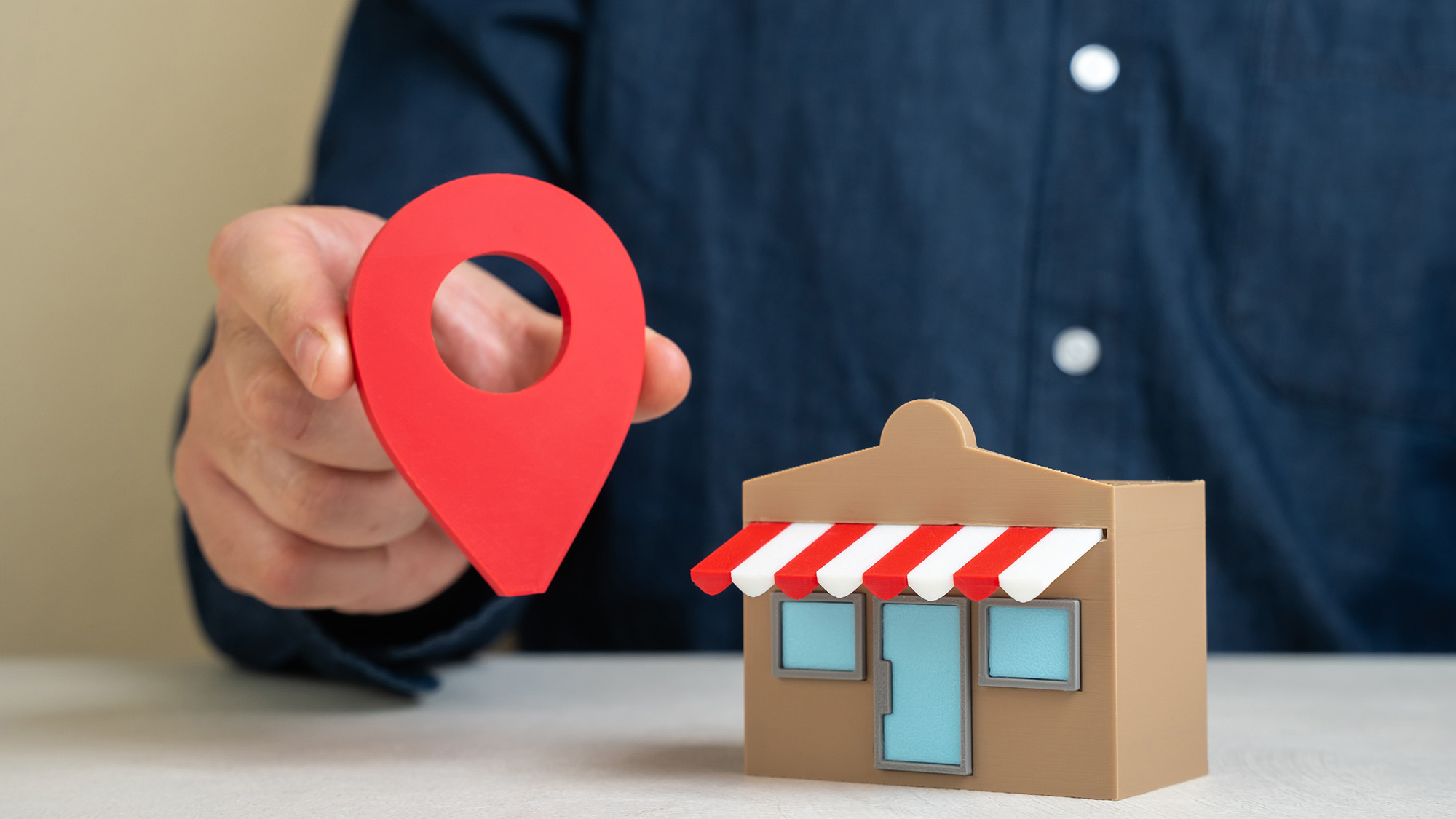 Illustration av lokal SEO för småföretag i Skellefteå, där en webbyrå jobbar med bättre synlighet i Google.